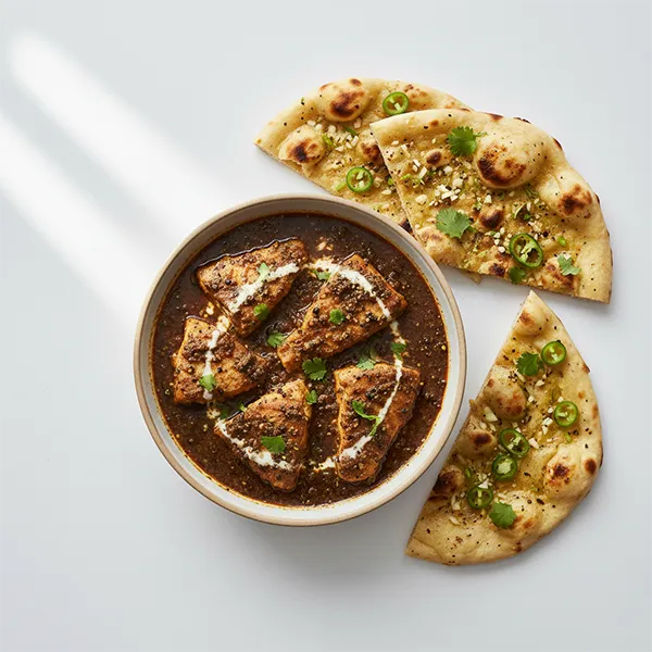 Machli Kali Mirch With Garlic Chilli Naan